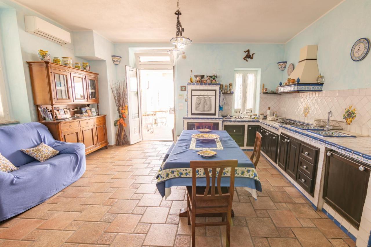 Ottocento Sul Mare Nizza di Sicilia Exterior foto